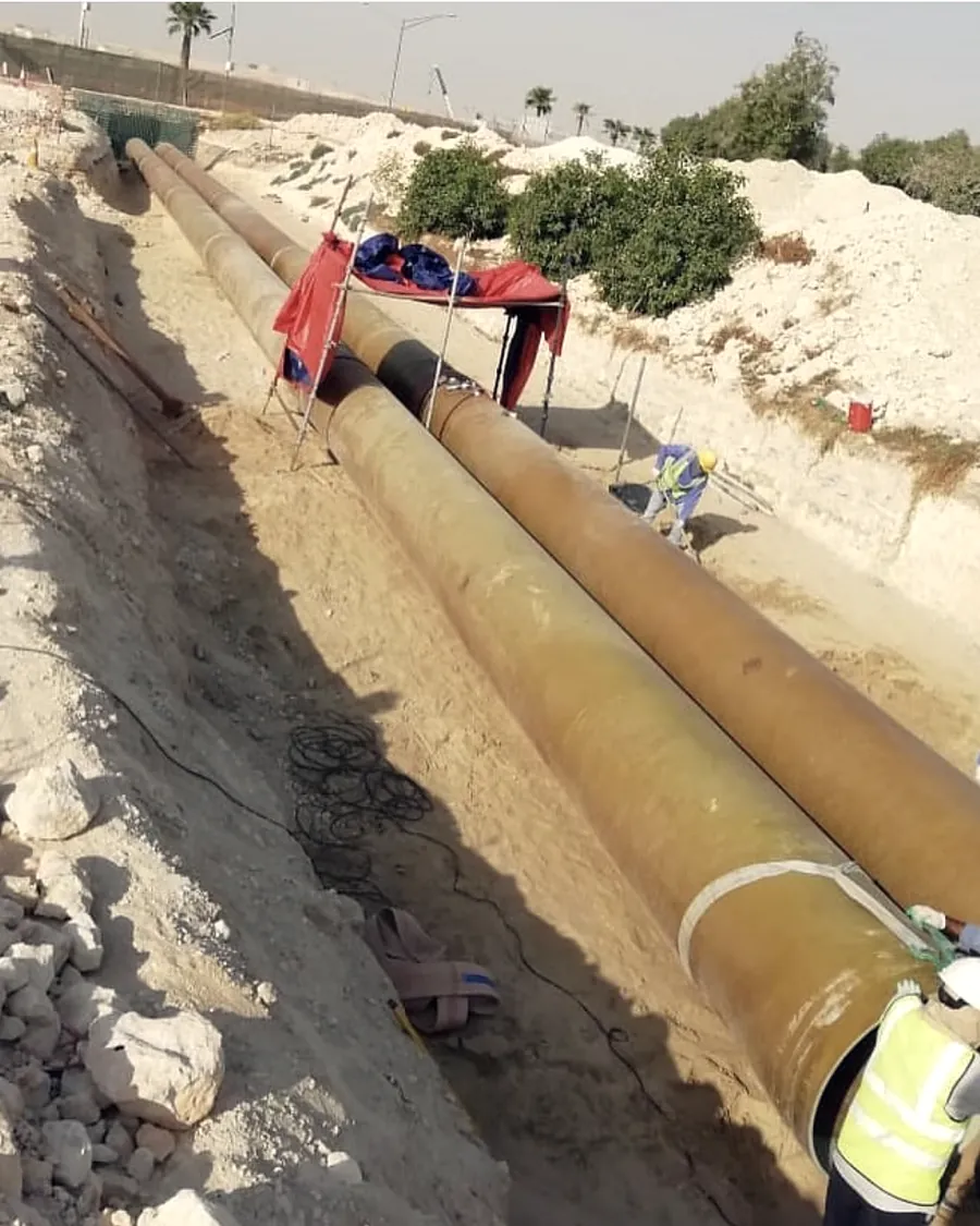 Jointing large-diameter GRP pipe on site